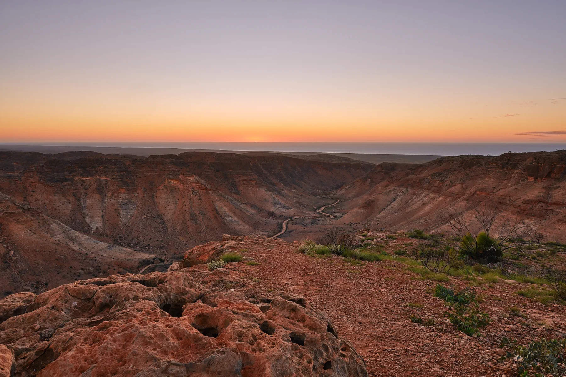 image_1742030806_359158641.webp